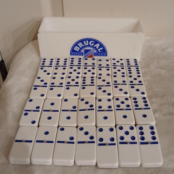 RARE Vintage Brugal Rum Complete Set of Dominoes with Hard Plastic Carrying Case
